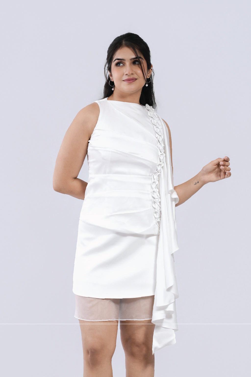 Elcia Top in Signature White